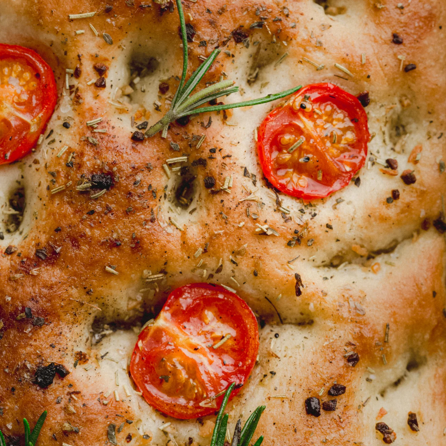 🍅 Focaccia con tomate cherry, orégano, sal de mar ( 660gr Aprox) - Imagen 3
