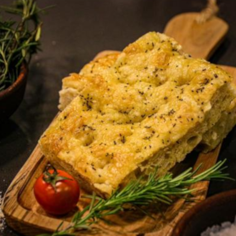 🌿 Focaccia sal de mar romero ( 660gr Aprox ) - Imagen 4
